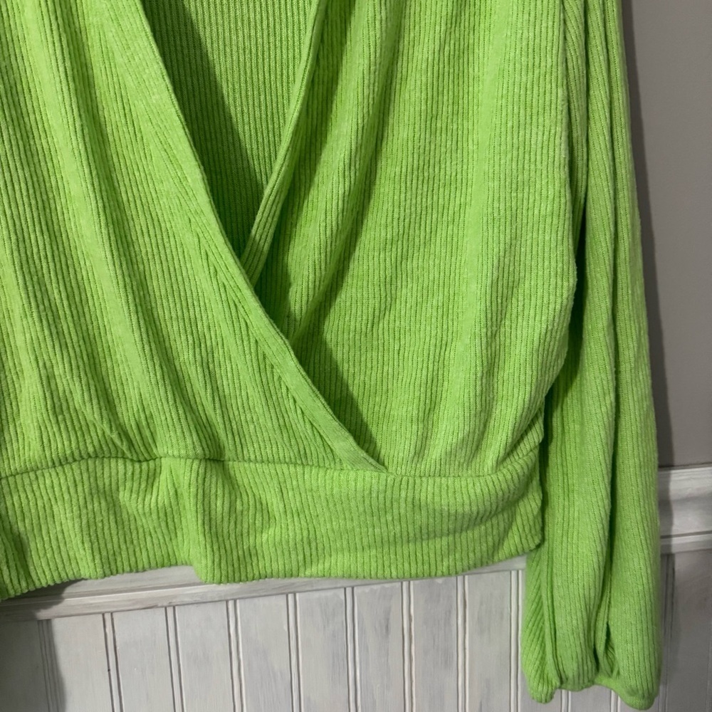 Anthropologie Amadi lime green v-neck cropped knit pull over sweater size XL - Picture 3 of 7